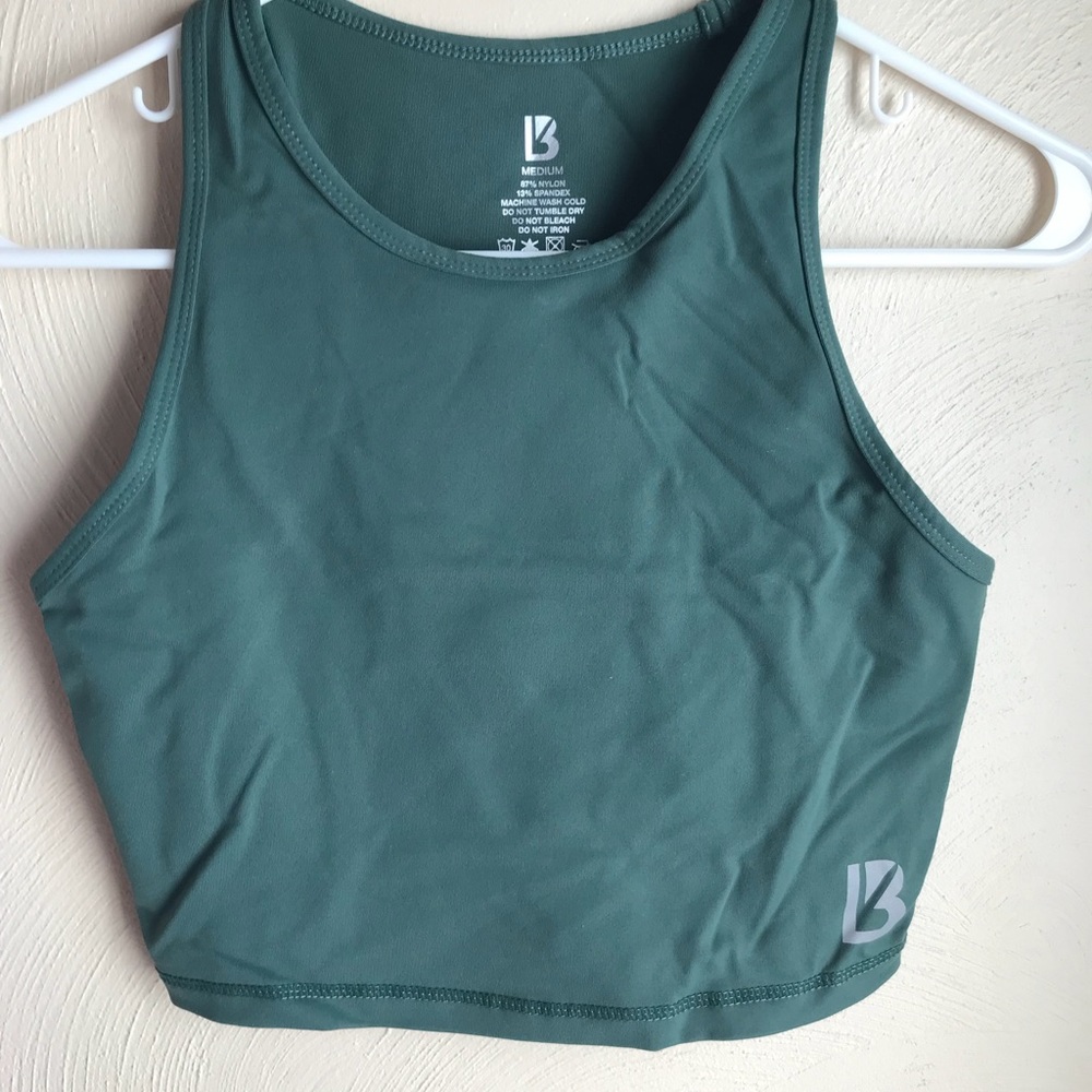 BuffBunny workout crop tank